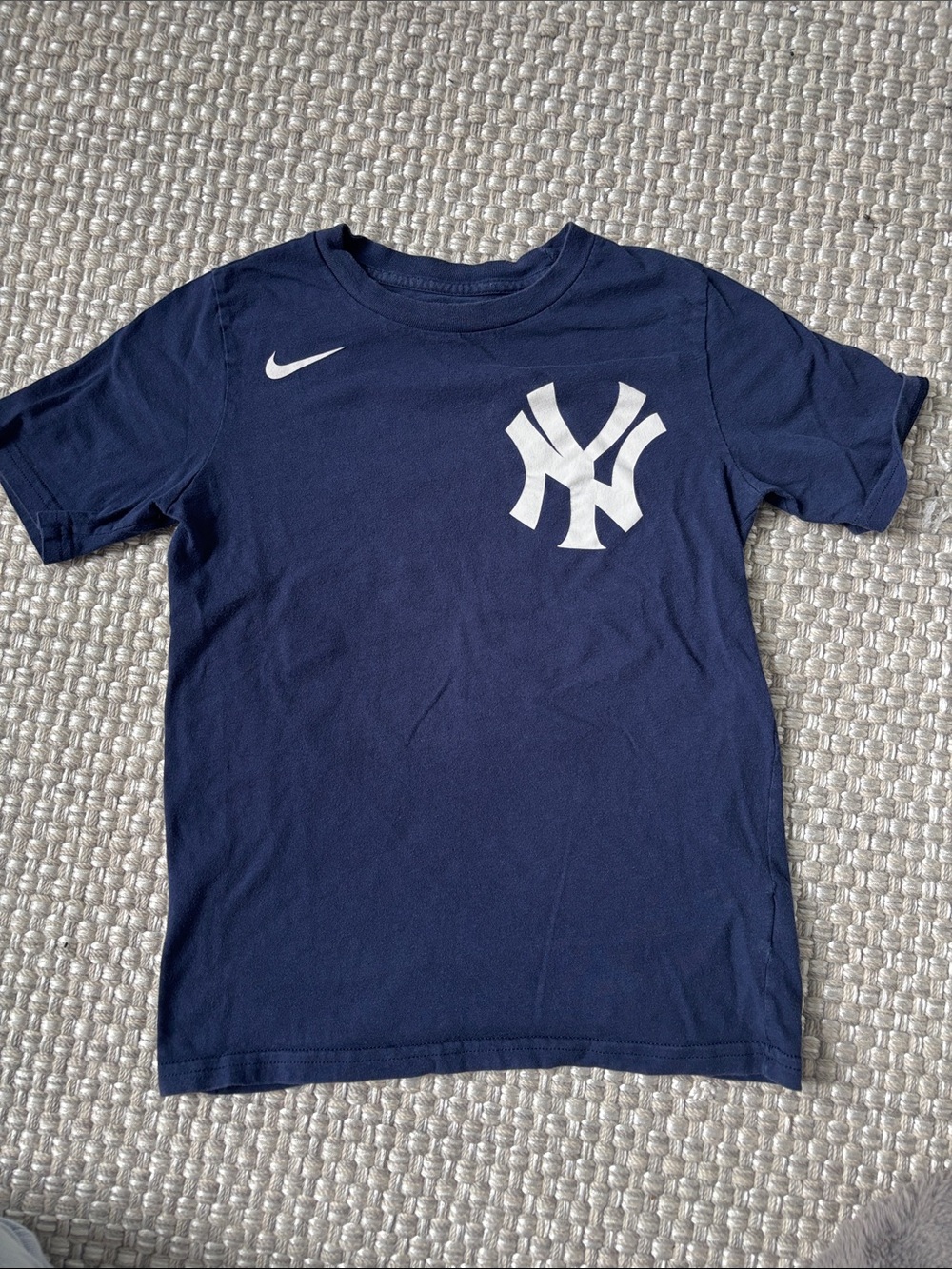Nike Kids Navy T-Shirt with White NY Yankees Logo